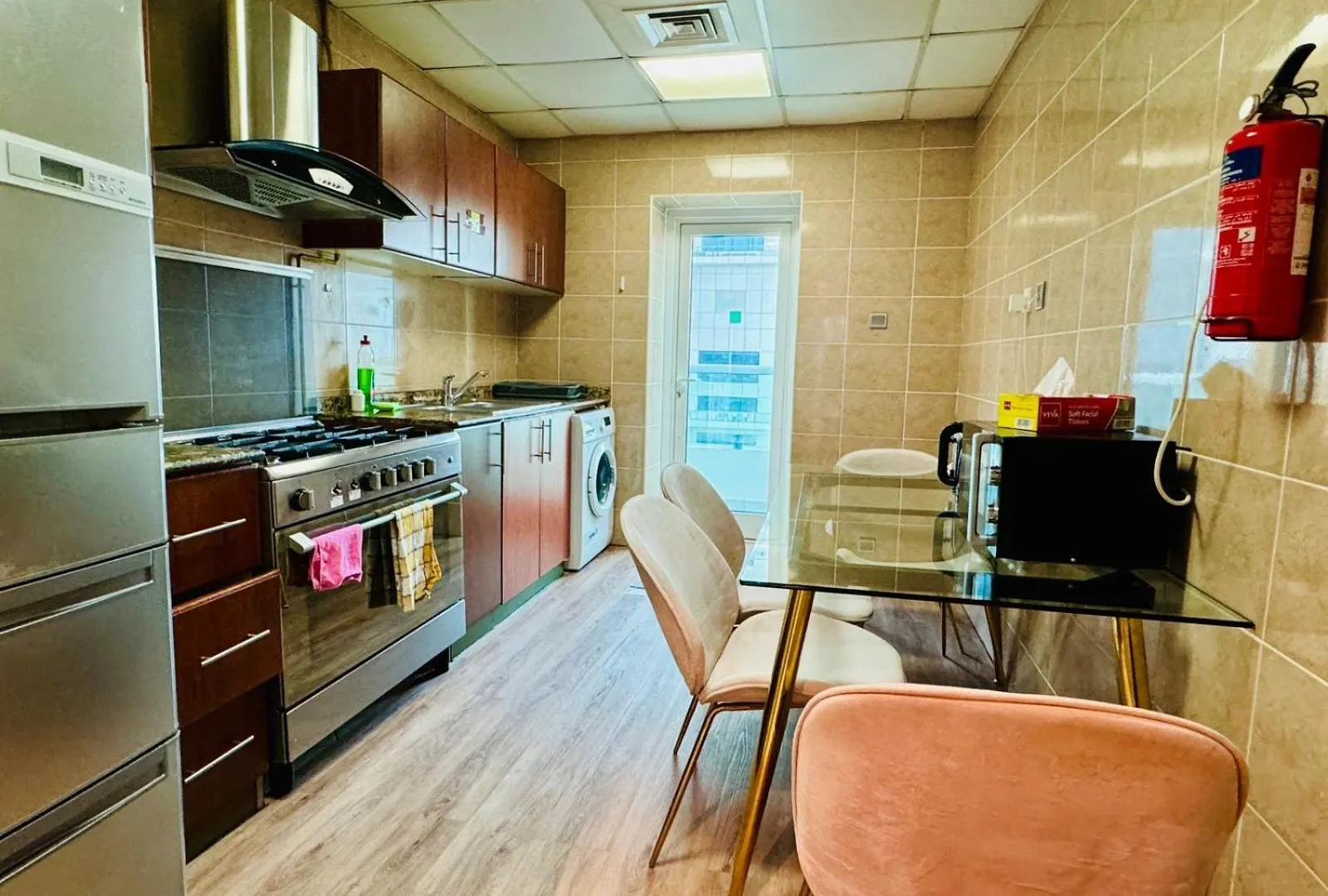 Private Rooms In 3 Bedroom Apartment Skynest Homes Marina Pinnacle Dubai
