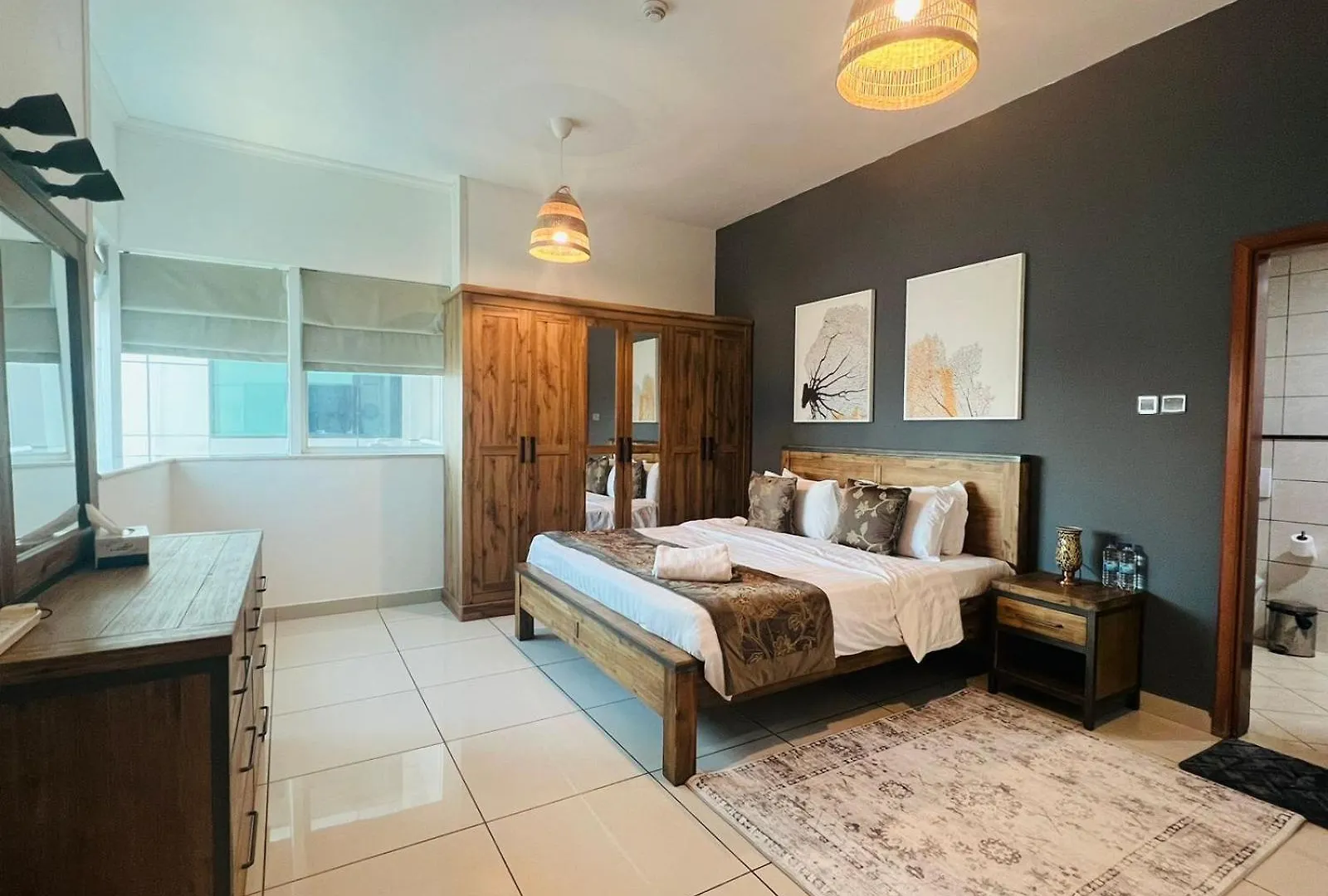 Private Rooms In 3 Bedroom Apartment Skynest Homes Marina Pinnacle Dubai Guest house