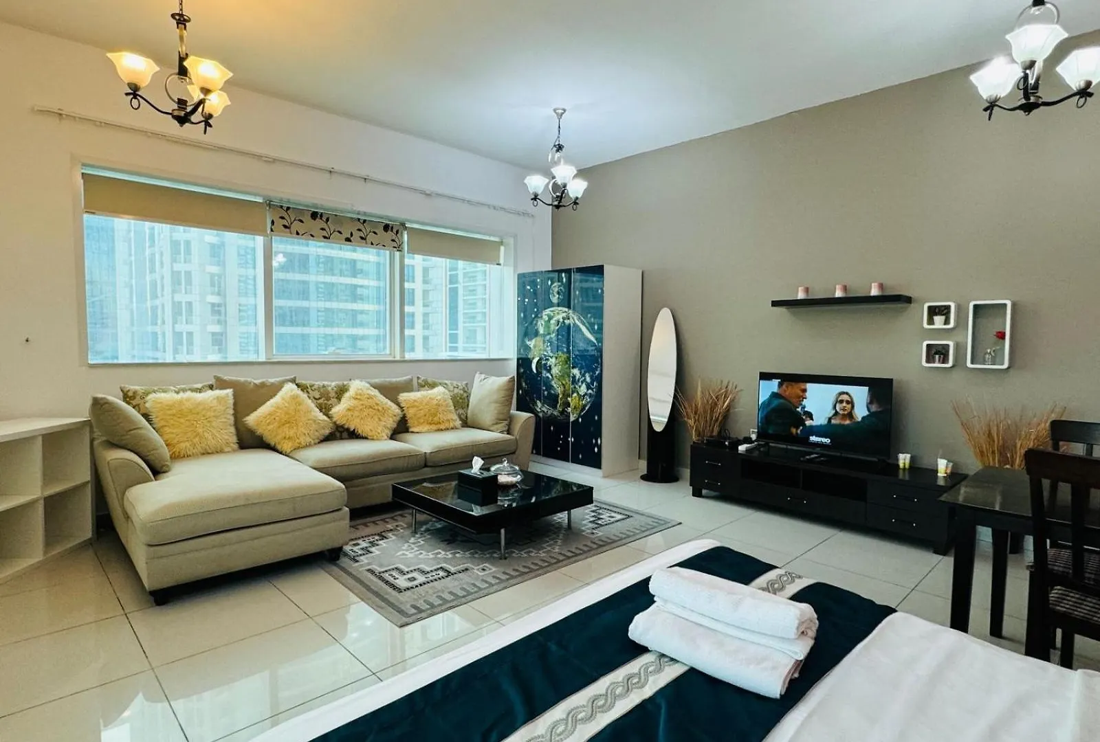 Guest house Private Rooms In 3 Bedroom Apartment Skynest Homes Marina Pinnacle Dubai