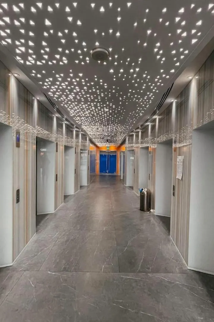 Private Rooms In 3 Bedroom Apartment Skynest Homes Marina Pinnacle Dubai 0*,  Emirati Arabi Uniti