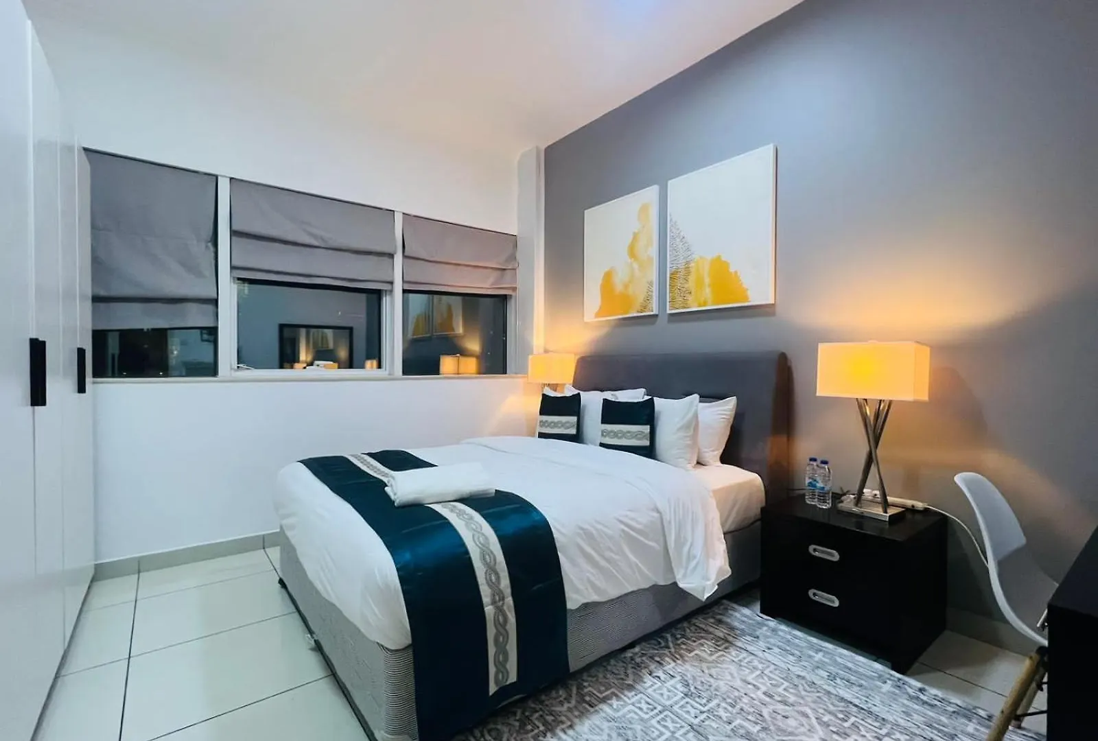 Private Rooms In 3 Bedroom Apartment Skynest Homes Marina Pinnacle Dubai Guest house