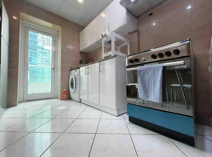 Guest house Private Rooms In 3 Bedroom Apartment Skynest Homes Marina Pinnacle Dubai
