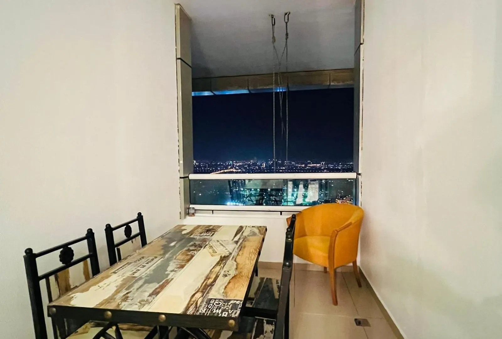 Private Rooms In 3 Bedroom Apartment Skynest Homes Marina Pinnacle Dubai