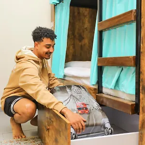https://the-villa-hostel-abu-dhabi.abudhabi-hotels-ae.net