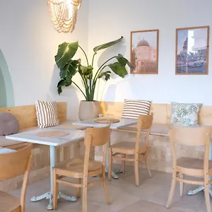 https://meshk-airport.istanbul-turkeyhotels.com