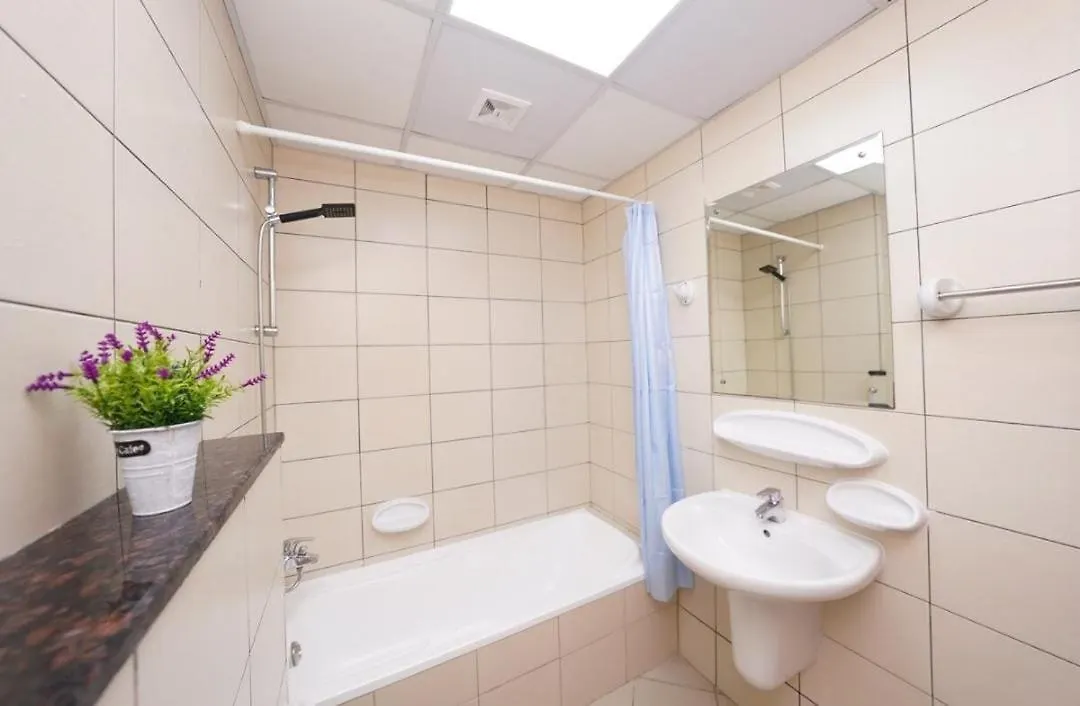 Konukevi Private Rooms In 3 Bedroom Apartment Skynest Homes Marina Pinnacle Dubai